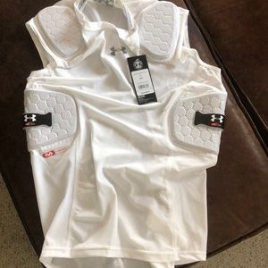 Under armpit padded tank top.